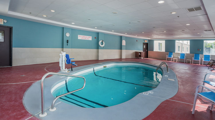 Holiday Inn Express Pool