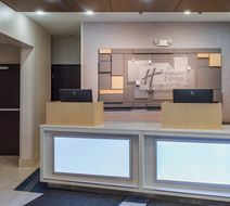 Holiday Inn Express Lobby