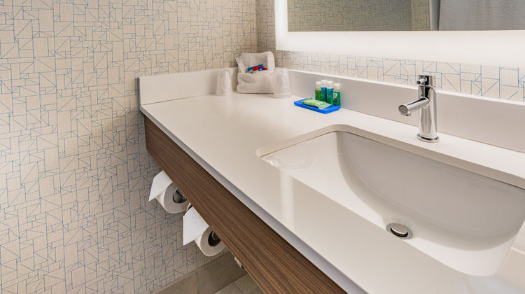 Holiday Inn Express Room