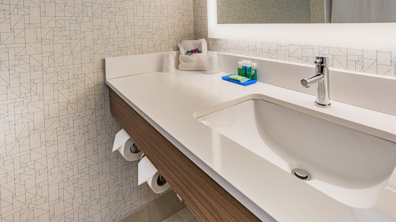 <b>Holiday Inn Express Room</b>. Images powered by <a href="https://www.leonardoworldwide.com/" title="Leonardo Worldwide" target="_blank">Leonardo</a>.