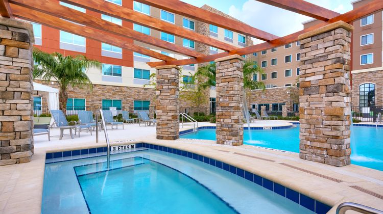 Staybridge Suites I-75 Pool