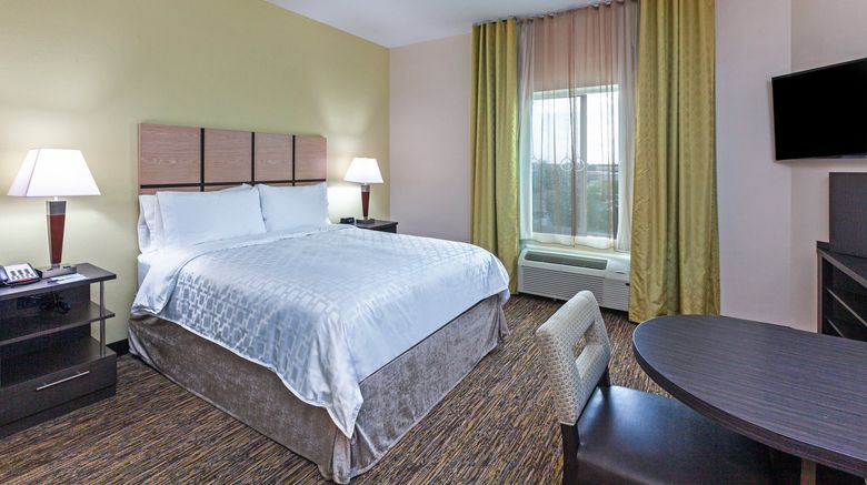<b>Candlewood Suites Houston-Pasadena Room</b>. Images powered by <a href="https://www.leonardoworldwide.com/" title="Leonardo Worldwide" target="_blank">Leonardo</a>.