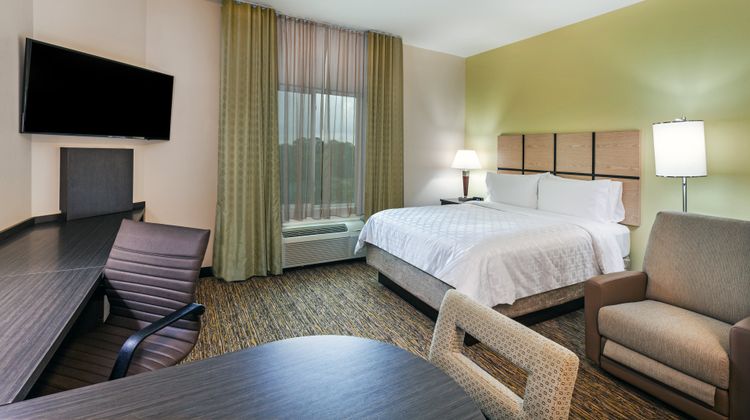 Candlewood Suites Houston-Pasadena Room