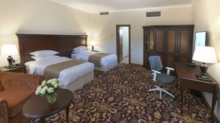 Ani Grand Hotel Yerevan Room