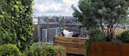 Treehouse Hotel London Exterior