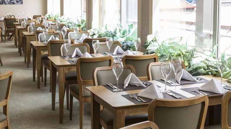 <b>Zorlu Grand Hotel Restaurant</b>. Images powered by <a href="https://www.leonardoworldwide.com/" title="Leonardo Worldwide" target="_blank">Leonardo</a>.