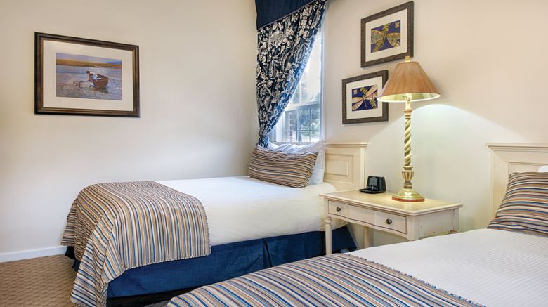 <b>Club Wyndham Lake Marion Room</b>. Images powered by <a href="https://www.leonardoworldwide.com/" title="Leonardo Worldwide" target="_blank">Leonardo</a>.