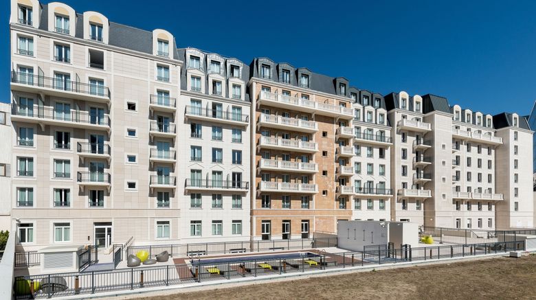 The Student Hotel Paris Exterior. Images powered by <a href="https://www.leonardoworldwide.com" target="_blank" rel="noopener">Leonardo</a>.