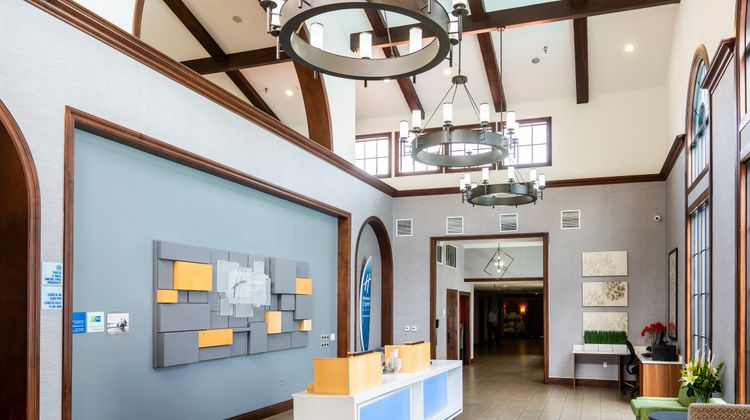Holiday Inn Express San Clemente Lobby