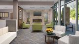 Holiday Inn Express/Stes North Brunswick Lobby