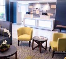 Holiday Inn Express Hotel & Suites Lobby