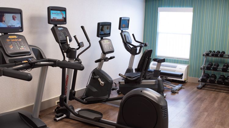 Holiday Inn Express Hotel & Suites Health Club