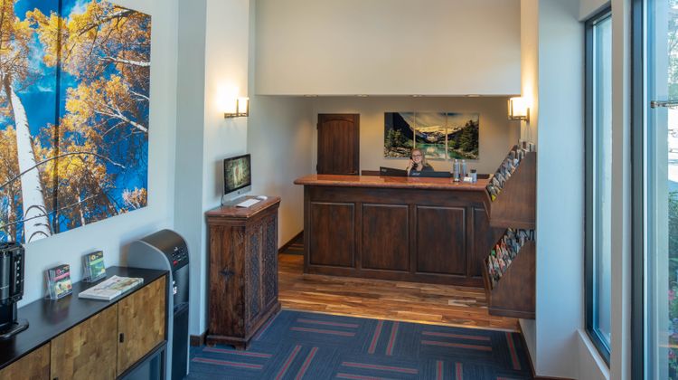 Tamarack Lodge Lobby