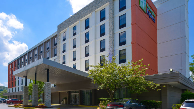 Holiday Inn Express Towson Exterior. Images powered by <a href="http://www.leonardo.com" target="_blank" rel="noopener">Leonardo</a>.