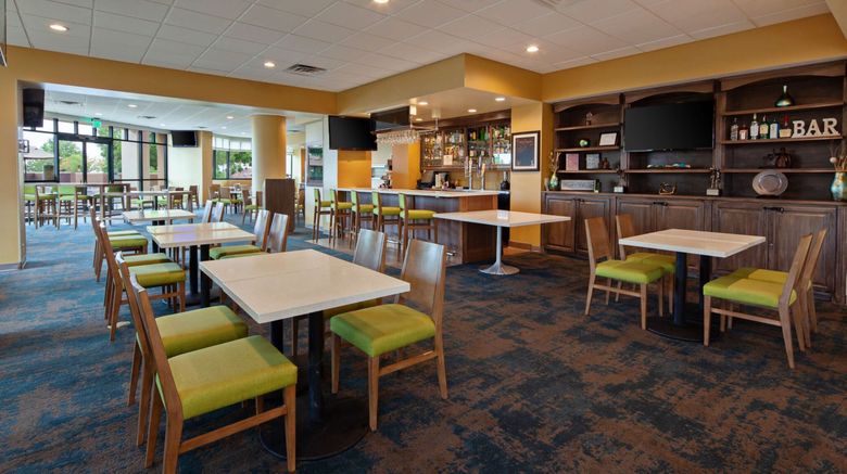 <b>Holiday Inn Palmdale Restaurant</b>. Images powered by <a href="https://www.leonardoworldwide.com/" title="Leonardo Worldwide" target="_blank">Leonardo</a>.