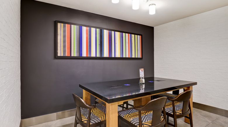 <b>Holiday Inn Express Whitby Oshawna Meeting</b>. Images powered by <a href="https://www.leonardoworldwide.com/" title="Leonardo Worldwide" target="_blank">Leonardo</a>.