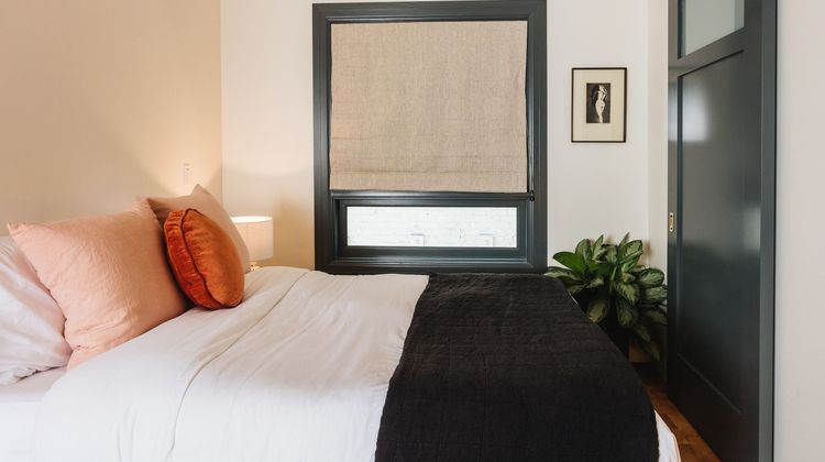 Gold Diggers Hotel Room