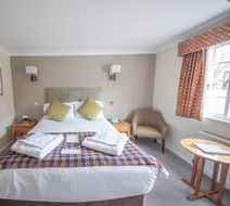 Norfolk Arms Hotel Room