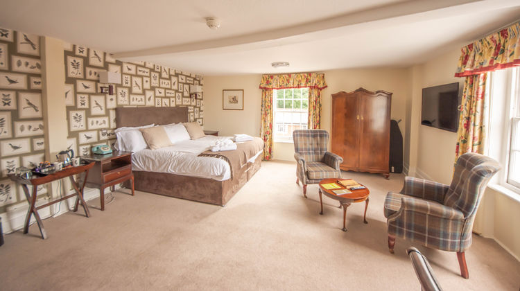 Norfolk Arms Hotel Room
