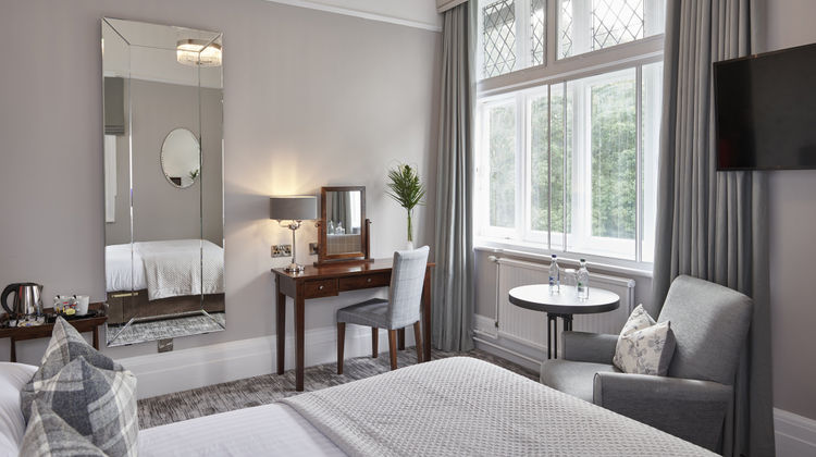 The Iliffe Hotel Room