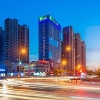 Holiday Inn Express Linyi Riverside