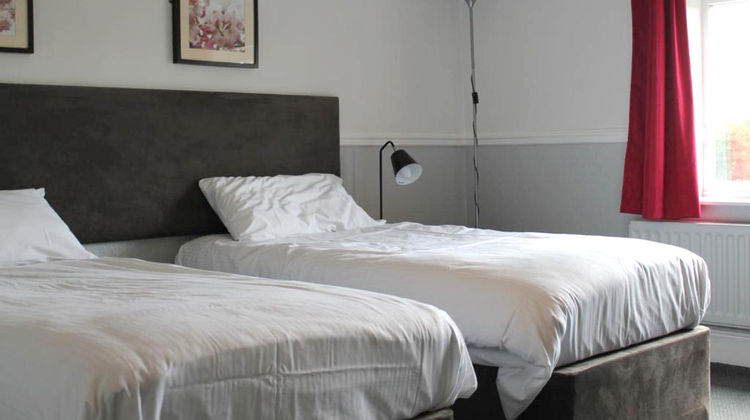Oak Farm Hotel Room