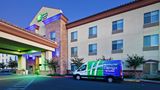 Holiday Inn Express Hotel & Suites Clovi Exterior