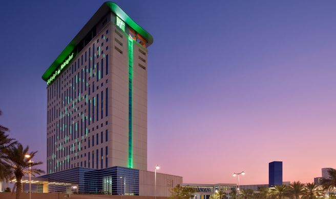 Holiday Inn Festival City Exterior