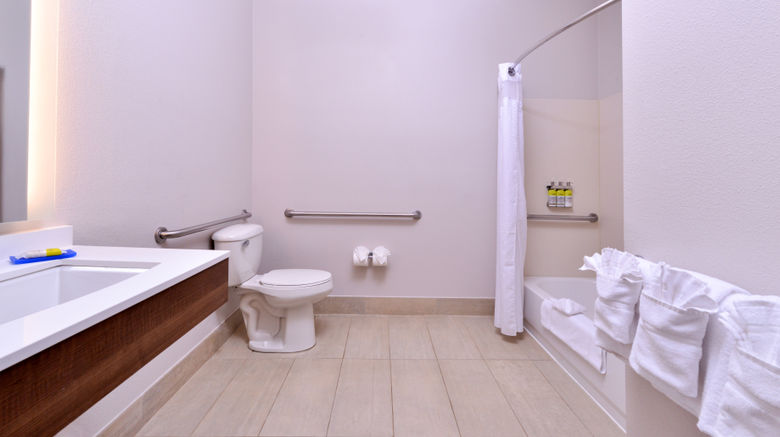 <b>Holiday Inn Express Room</b>. Images powered by <a href="https://www.leonardoworldwide.com/" title="Leonardo Worldwide" target="_blank">Leonardo</a>.