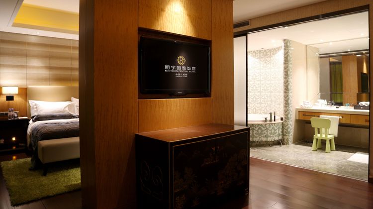 Lia Chengdu Hotel Room