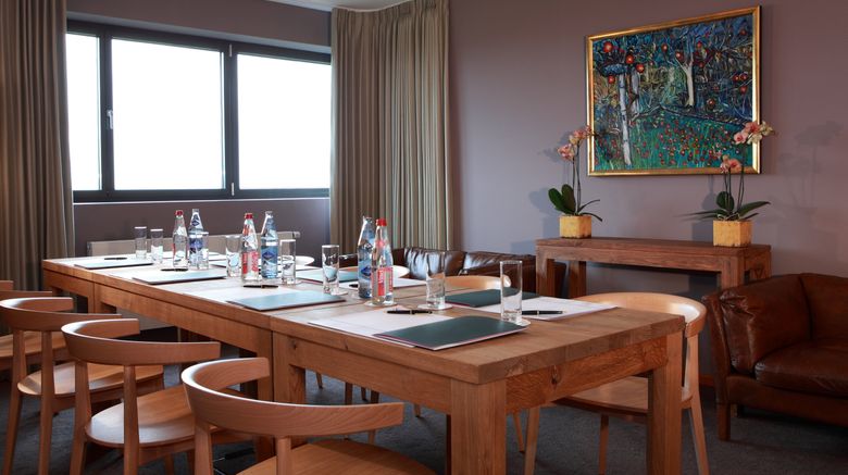 <b>The Seven Hotel Meeting</b>. Images powered by <a href="https://www.leonardoworldwide.com/" title="Leonardo Worldwide" target="_blank">Leonardo</a>.