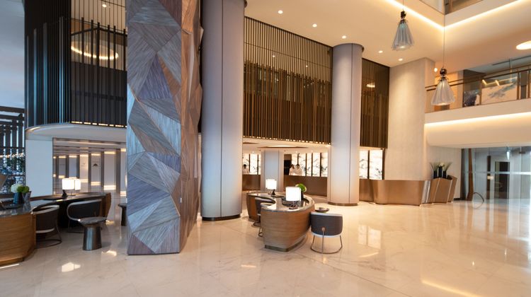 Jumeirah Beach Hotel Lobby