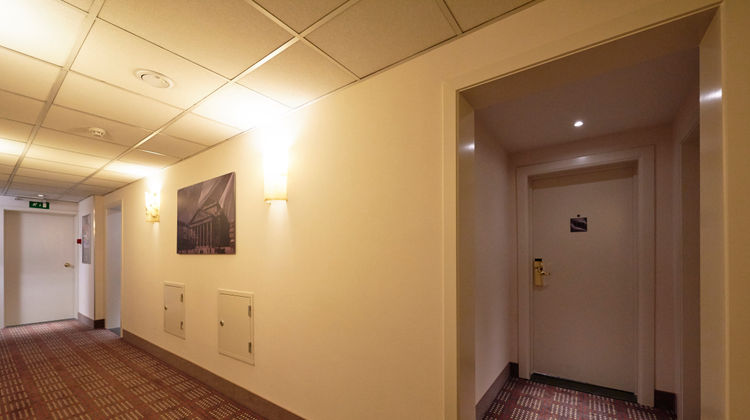 Holiday Inn Brussels-Schuman Lobby