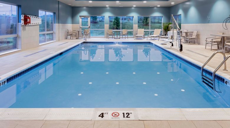 <b>Holiday Inn Express & Suites Madison Pool</b>. Images powered by <a href="https://www.leonardoworldwide.com/" title="Leonardo Worldwide" target="_blank">Leonardo</a>.