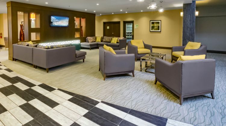 Holiday Inn Niagara Falls Exterior