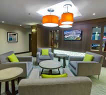 Holiday Inn Niagara Falls Exterior