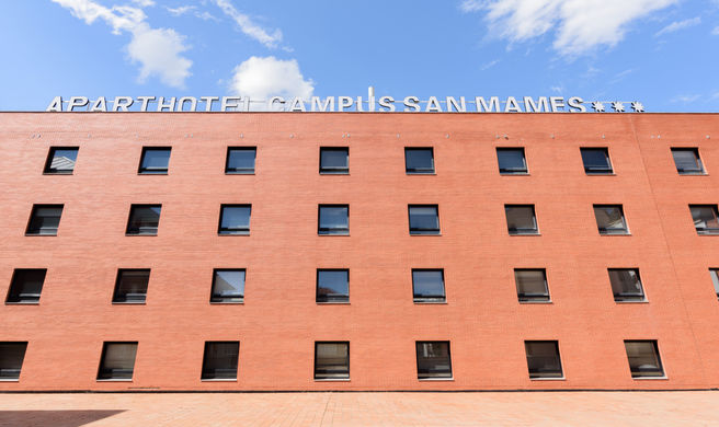 Apartahotel Exe Campus San Mames Exterior