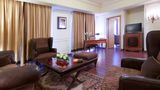 Le Commodore Hotel Room