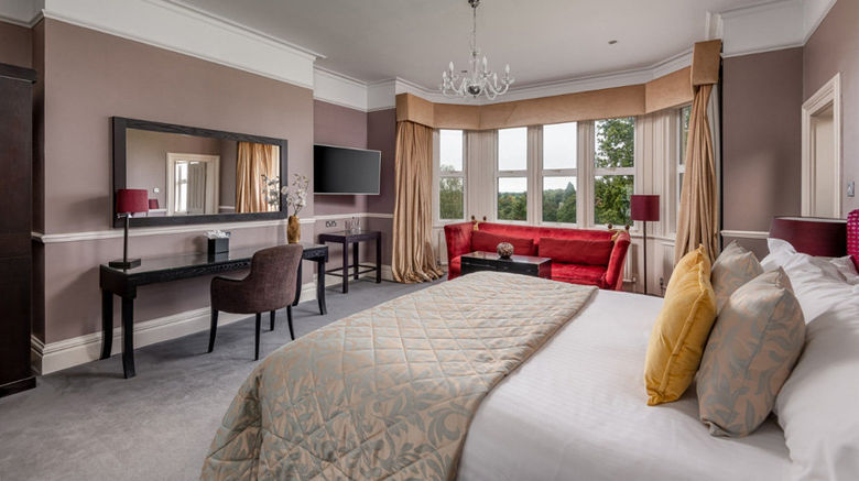 <b>Hartsfield Manor Suite</b>. Images powered by <a href="https://www.leonardoworldwide.com/" title="Leonardo Worldwide" target="_blank">Leonardo</a>.