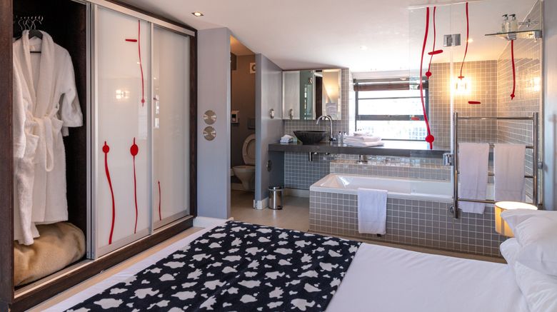 <b>Hippo Boutique Hotel Room</b>. Images powered by <a href="https://www.leonardoworldwide.com/" title="Leonardo Worldwide" target="_blank">Leonardo</a>.
