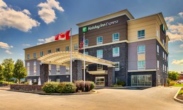 Holiday Inn Express Cheektowaga NE