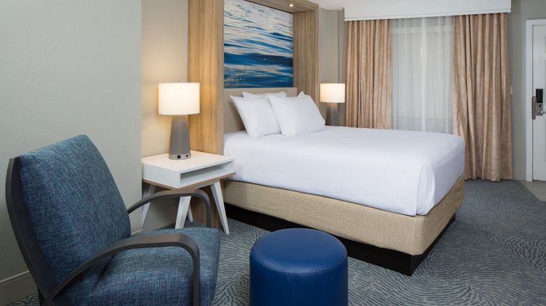<b>Crowne Plaza Melbourne Oceanfront Hotel Room</b>. Images powered by <a href="https://www.leonardoworldwide.com/" title="Leonardo Worldwide" target="_blank">Leonardo</a>.