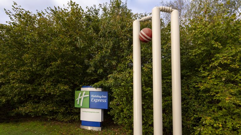 <b>Holiday Inn Express Southampton M27 Jct7 Lobby</b>. Images powered by <a href="https://www.leonardoworldwide.com/" title="Leonardo Worldwide" target="_blank">Leonardo</a>.
