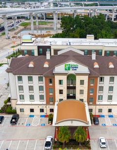 Holiday Inn Express & Stes Houston South