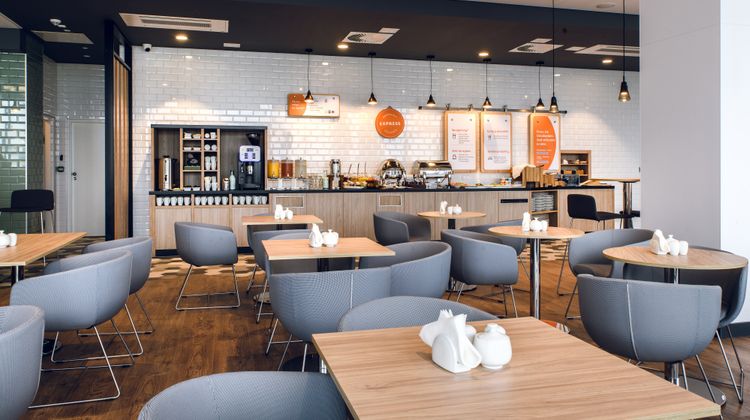 Holiday Inn Express Rzeszow Airport Restaurant