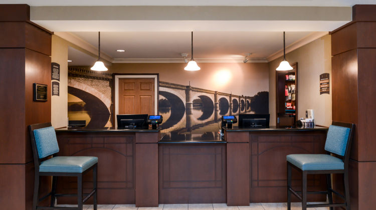 Staybridge Suites Downtown-Conv Center Lobby
