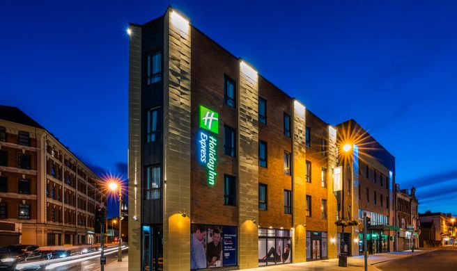 Holiday Inn Express Derry - Londonderry Exterior