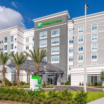 Holiday Inn & Suites Intl Drive S