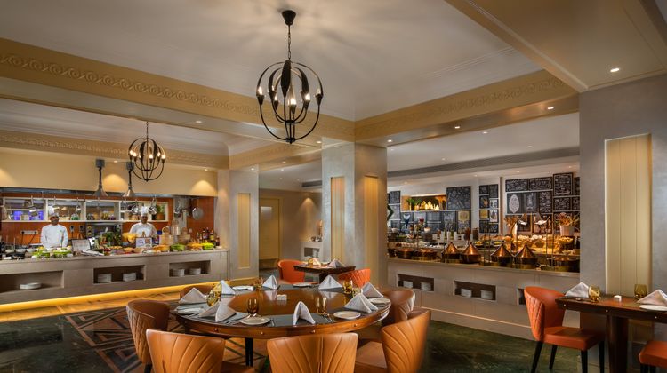 Holiday Inn Agra MG Road Restaurant