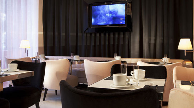 Hotel First Paris Eiffel Restaurant